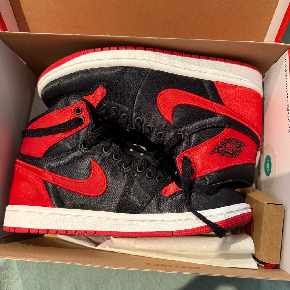 Nike Black and Red Sneakers High-Top Iconic Design